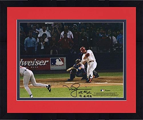 Çerçeveli Mark McGwire St. Louis Cardinals İmzalı 8 x 10 62nd Home Run Fotoğrafı HR 62 9-8-98 Yazısı ile-İmzalı MLB Fotoğrafları